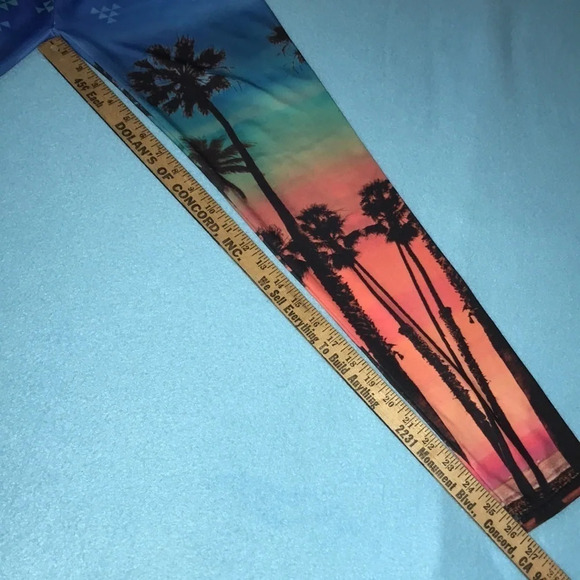 𝅺XHILARATION leggings palm trees print elastic waistband size M - Picture 7 of 8